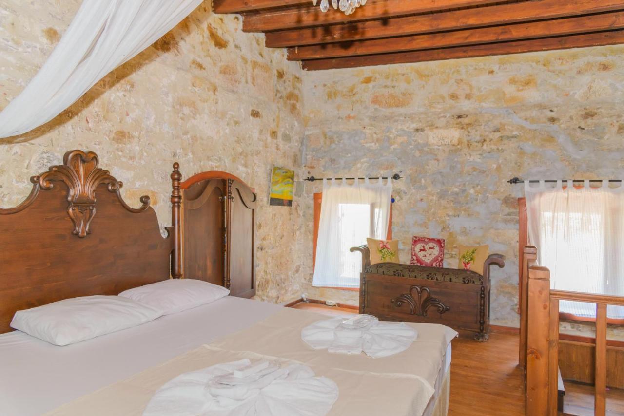 Tas Butik Otel Otel *